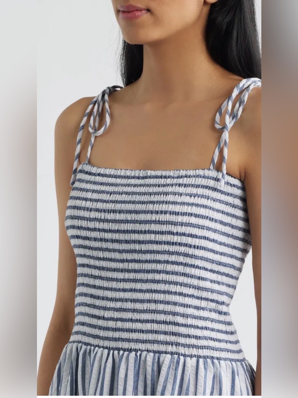 Julia Jordan Tie Shoulder Smocked Midi Dress - Picture 3 of 8